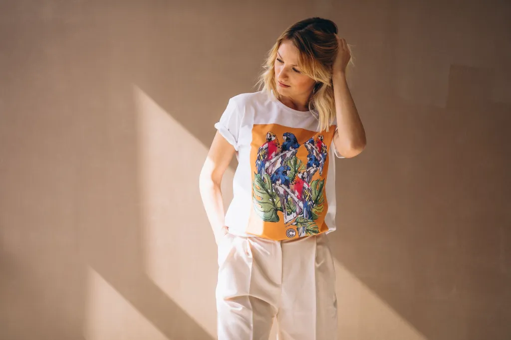 pretty-woman-wearing-tshirt.webp